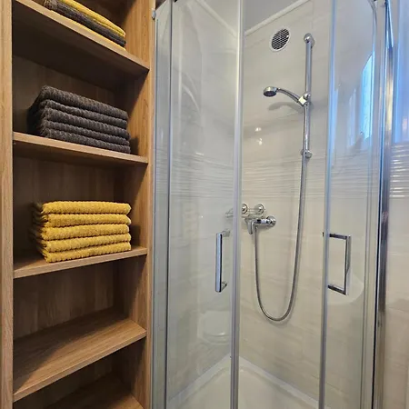 Apartma Podgorje Foothills Apartamento *