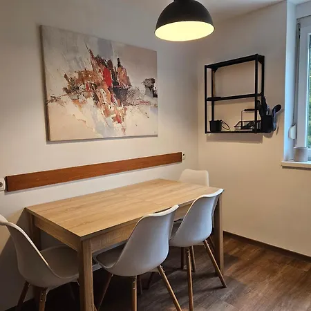 Apartma Podgorje Foothills Apartment *